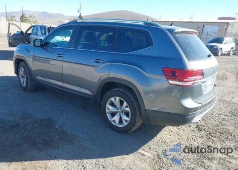 2018 Volkswagen Atlas 3.6L V6 S из США, поврежденный, VIN 1V2GR2CA2JC545572